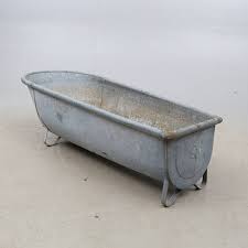 Zink badewanne stock photos zink badewanne stock images alamy. Badewanne In Zink 100 Liter Silber Metall Andere Metallgegenstande Auctionet