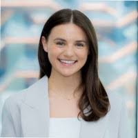 Amy Hemmer's Instagram, Twitter & Facebook