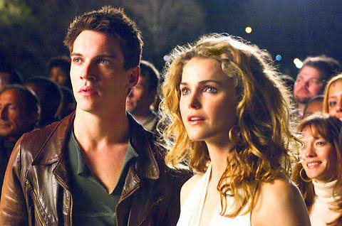 August Rush' twists a flimsy story - Taipei Times