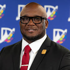 Anne Killian (@akillian13)