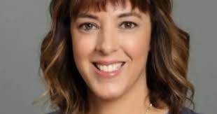 Lisa Markley's Instagram, Twitter & Facebook