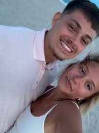 21!!🍾 I love you more every day Drew🤍