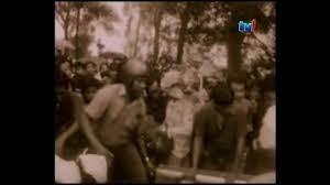 Sesungguhnya allah turun ke langit dunia. P Ramlee Meninggal Dunia Youtube