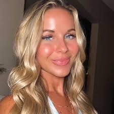 Mallory Martini and Logan Komater's Wedding Website