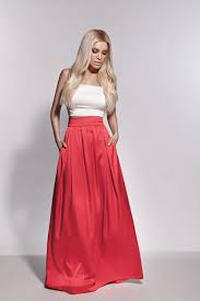 Maybe you would like to learn more about one of these? Lynne By Katerina Kainourgiou Deite Th Nea Kalokairinh Syllogh Poy Ypografei H Agaphmenh Paroysiastria Instyle Gr