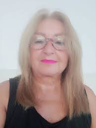 Ha visitado 4 veces hoy tú perfil Te envío una solicitud de Amistad 👎  https://www.instagram.com/carmeta__carma/profilecard/?igsh=Z21oZ2p1dzY5dGdq