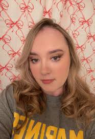 Makeup artist recommendation for events