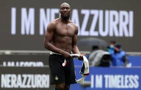 Лукаку ромелу (lukaku romelu) футбол нападающий бельгия 13.05.1993. Lukaku To Chelsea A Done Deal Football Italia