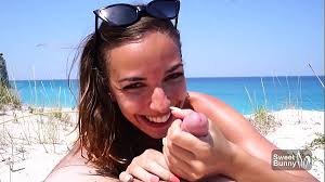 Public agent alessa savage gets creampied outdoors 14 min. Hot Teen Creampied In Public Sex On The Beach