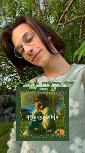 honeysuckle is alllllll yours 💗 , #indie #indiemusic #indieartist  #newmusic #newsingle #newsong #indiepop #newalbum #releaseradar  #newmusicfriday