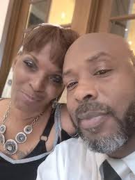 Praising spiritual community