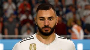 His potential is 89 and his position is cf. Karim Benzema Fifa 19