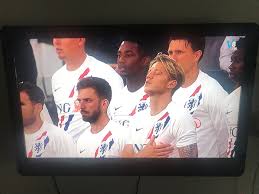 Learn all about the career and achievements of wout weghorst at scores24.live! Jean Paul Rison On Twitter Wout Weghorst Zingt Bij Het Opstaan Alle 15 Coupletten Van Het Wilhelmus Woont In Een Reuzenkaas En Moet Huilen Bij De Aanblik Van Een Veld Vol Tulpen Https T Co Awafsrekkm