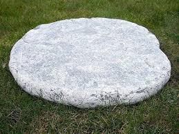 Trittplatten Blaustein Getrommelto Ca 50 60 Cm Naturstein Dekoration In 2020 Natursteine Steine Dekoration
