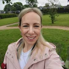 💜 INTRODUCING MYSELF 💜 Hi I'm Nina and I live in Codsall, Wolverhampton,  I'd like to introduce myself to you and share a little bit about me. I am a  Pilates teacher