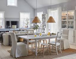 This desk or table from the une table de salle à manger. Deco Salle A Manger 20 Idees Pour L Amenager Avec Gout