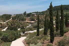 Also mit trockenen sommern und niederschlagsreichen wintern. Botanischer Garten Barcelona Spanien Hisour Kunst Kultur Ausstellung