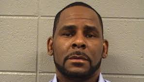 Mgm did the album with r. Cops Rush To R Kelly S House After 911 Call Claims Several Women Attempting Suicide Newshub