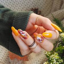 Musztardowe Paznokci Jesienne Zdobienia Nails Company