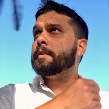 Bernardo Pina (@bernardopina)