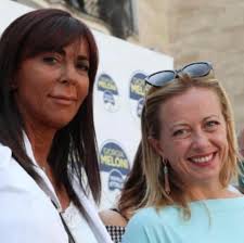 La notizia della scomparsa di 𝘼𝙣𝙩𝙤𝙣𝙚𝙡𝙡𝙤 𝘾𝙖𝙥𝙤𝙯𝙯𝙤𝙡𝙤 mi ha  scosso profondamente. Ricordo la sua straordinaria umanità e la sua  costante dedizione alla comunità, sempre con un ascolto sincero e un'onestà  esemplare. La