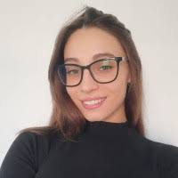 10+ perfiles de «Valentina Mann»