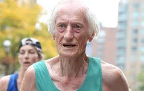 Μαραθωνοδρόμος ετών 85 και με παγκόσμιο ρεκόρ!