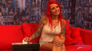 Teil 1: Lexy Roxx in der René Schwuchow Show - SITTENWIDRIG - EROTISCHE  VIDEOS
