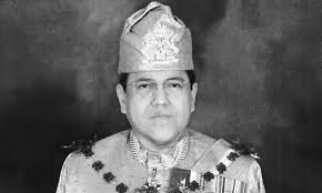 He died in kota bharu on 28 september 2019, aged 69, after 10 years of suffering from a major stroke and was buried in the kelantan royal mausoleum. Monarchies Today Royalty Around The Globe Sultan Ismail Petra Of Kelantan 1949 2019
