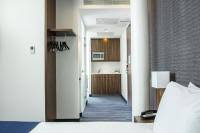Business guests enjoy the free breakfast. Holiday Inn Express Rotterdam Central Station An Ihg Hotel Rotterdam Aktualisierte Preise Fur 2021