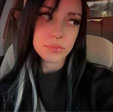 Are there groups for young adults with autism in Hendersonville, NC?