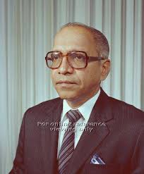 On this day, Devan Nair became the Third President of Singapore. To us, he  was one of the two 'People's Presidents' of Singapore. The other of course  is Mr Ong Teng Cheong.