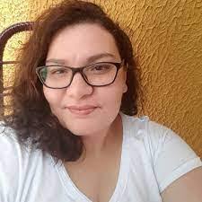 Rosa Sasso's Instagram, Twitter & Facebook