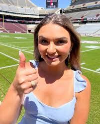 Jackie Coble's Instagram, Twitter & Facebook