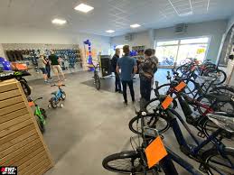 Der Radladen Bergneustadt Neuer Fahrradladen Mit Beratung Service Verkauf Reparatur Leasing Und Zubehor News On Tour De