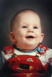 Happy 34 to my Bret Daniel. I hope you have the best day celebrating you  🥳🎂🥰❤️. You are my absolute pride and joy. Love you to infinity and  beyond Bug ❤️🥰