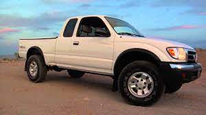 The first toyota tacoma was introduced in february 1995 to replace the toyota hilux as a compact pickup. 1999 Toyota Tacoma Pre Runner Test Drive Youtube Mov Youtube