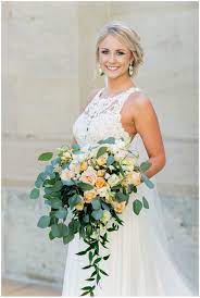 Jackson Mississippi Outdoor Bridal Portraits By Followell Fotography Bridal Portrait Poses Bridal Portraits Bridal Pictures