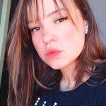 Amanda Kaczmar's Instagram, Twitter & Facebook