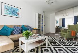 Studio Mic Dar Cochet Amenajat Inspiratie In Amenajarea Casei Www Povesteacasei Ro Home Staging Living Room Interior Design
