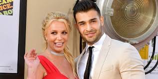 Britney jean spears (born december 2, 1981) is an american singer, songwriter, dancer, and actress. Who Is Sam Asghari Britney Spears S Boyfriend Facts