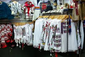 Unde ne putem face cumparaturile in iasi. La Iulius Mall Iasi S A Deschis Boutique Magazin Dedicat Iubitorilor Portului Popular