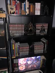 This is a list of all berserk manga releases. Finally Picked Up The Complete Set Of Berserk Manga Dark Horse Needs To Step Their Spine Game Up Can T Wait For The Leather Edition Coming Out Anyone Have Any Creative Ideas On