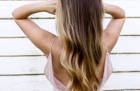 In diesem artikel erwarten euch blonde haare natürlich aufhellen frisuren für blonde haare um ausrutscher zu vermeiden, testet man heimprodukte erst an einer versteckten strähne. Balayage Co Die Beliebtesten Strahnchen Techniken