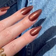 أظافر 3D و #الموهير #موضة مميزة لعام 2025.. هتحسسك بالدفء💅💅💃💃❤️ -# الأظافر الزجاجية: الأظافر الزجاجية من أكثر الصيحات رواجًا في 2025، ويتميز  هذا الاتجاه بلمعانه العالي وانعكاساته الجذابة التي تناسب جميع الألوان، كما