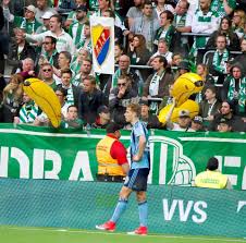 7 mars 1897 ändrade roddföreningen sina stadgar, då klubben sedan en tid bedrivit andra idrotter än rodd, och namnändelsen ändrades till idrottsförening. Hammarby Ultras Hammarby Ultras Alte Garde Rapid Wien Facebook