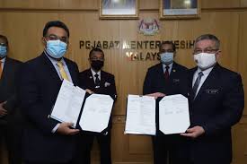 Duopharma biotech group (duopharma biotech or the company) began with the establishment of duopharma (m) sendirian berhad in 1979. Health Ministry Malaysia Secures 18 4 Million Doses Of Russian Chinese Covid 19 Vaccines Malaysia Malay Mail