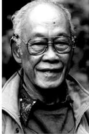 SASTRA DAN PERBATASAN SASTRA DAN PERBATASAN