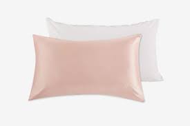 Dermatologists and textile experts explain why silk pillowcases can improve skin do silk pillowcases really benefit your skin and hair? Best Pillowcases For Skin To Combat Wrinkles Acne And More The Strategist