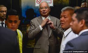 Operator pengeluaran, operator pembungkusan dan operator penyelenggaraan. Day 19 Ihsan Perdana Md Had Big Picture Talks With Najib Up Station Malaysia